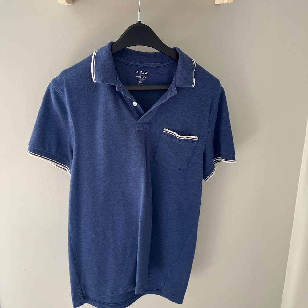 J. Crew polo. Size medium. Men’s. Light navy